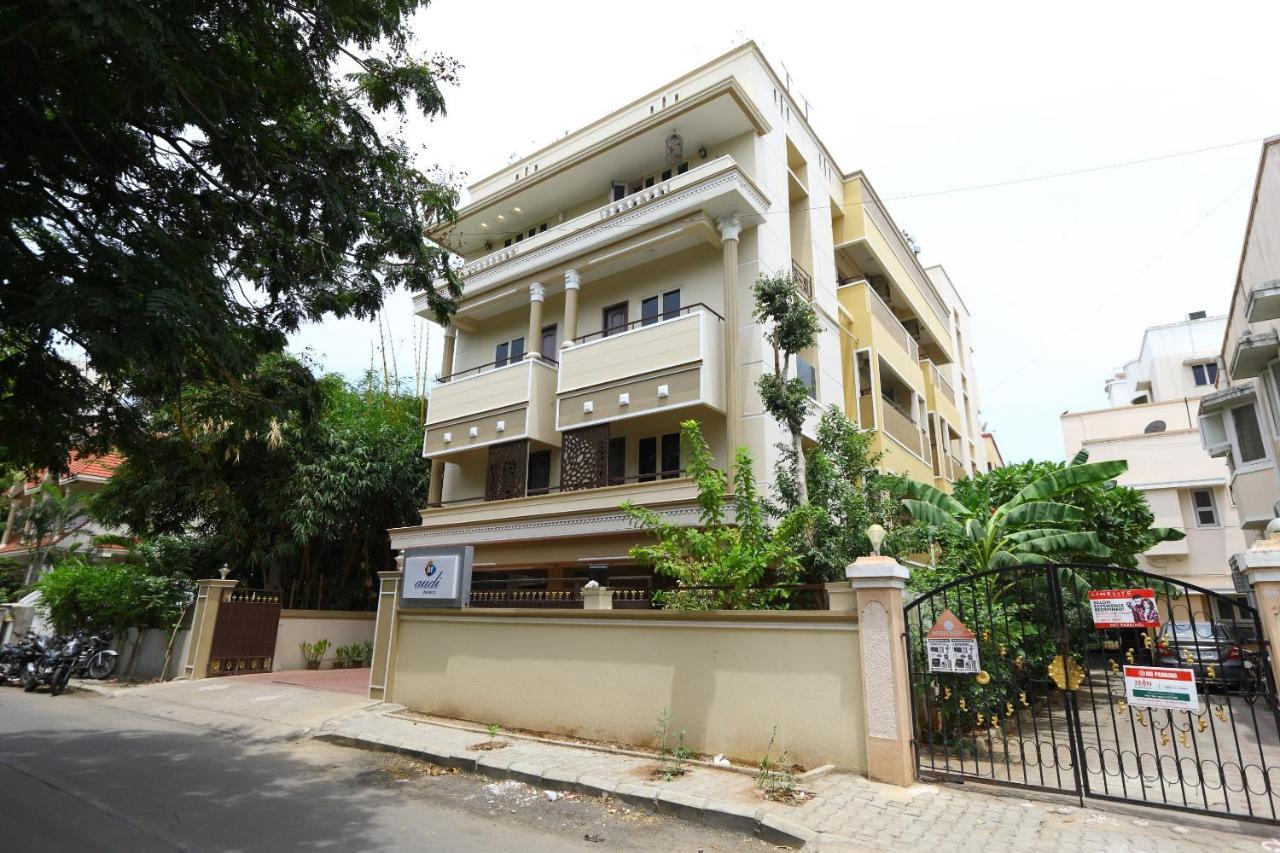 Vaccinated Staff- Oyo Flagship 475 Audi Nivas, North Usman Road Hotel Chennai Exterior photo