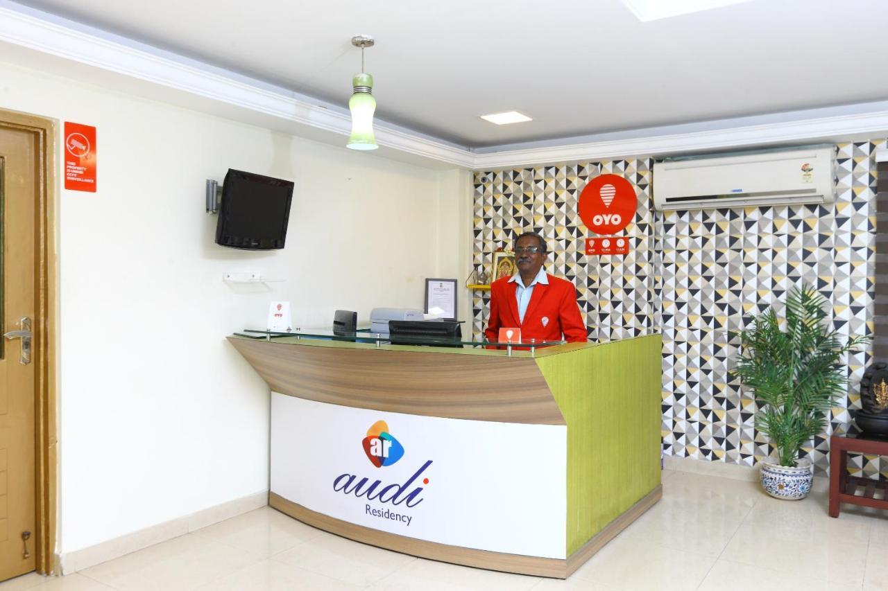 Vaccinated Staff- Oyo Flagship 475 Audi Nivas, North Usman Road Hotel Chennai Exterior photo