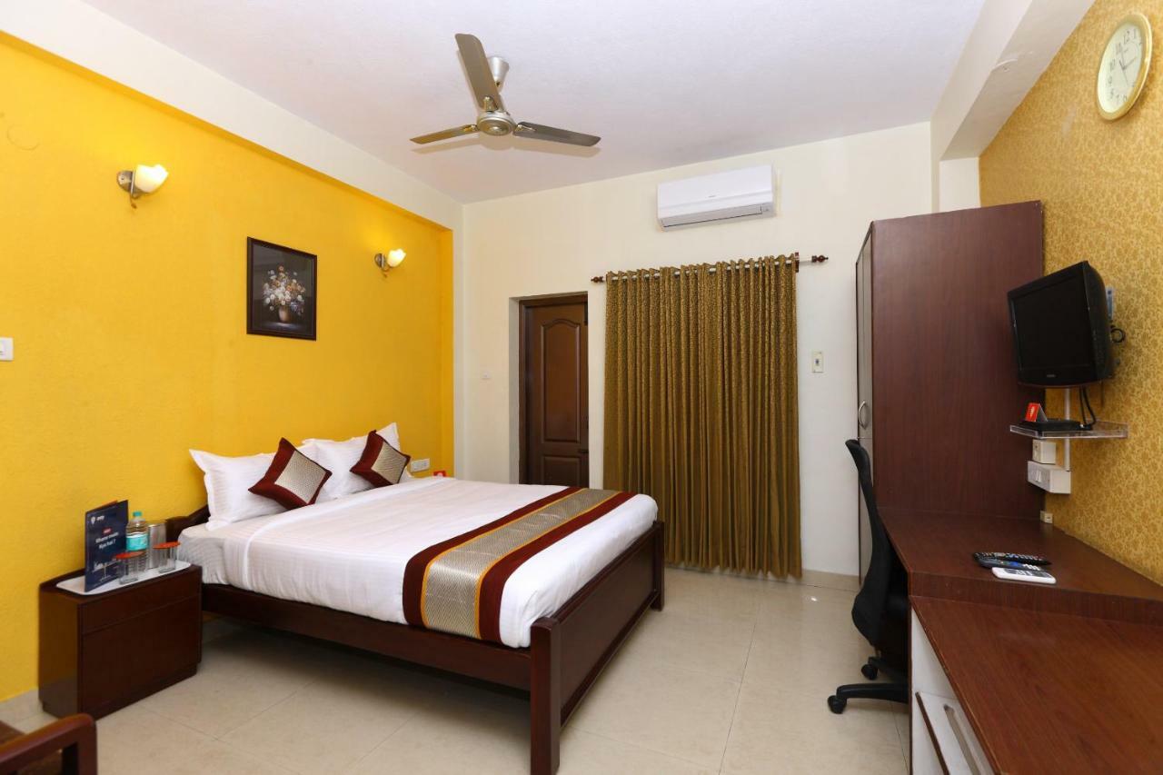 Vaccinated Staff- Oyo Flagship 475 Audi Nivas, North Usman Road Hotel Chennai Exterior photo
